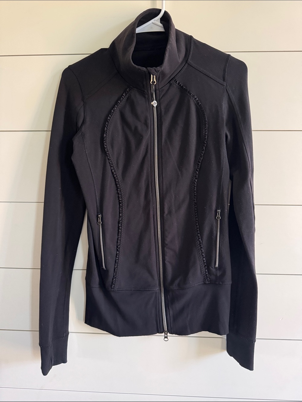 Lululemon Nice Asana Ruffle Jacket